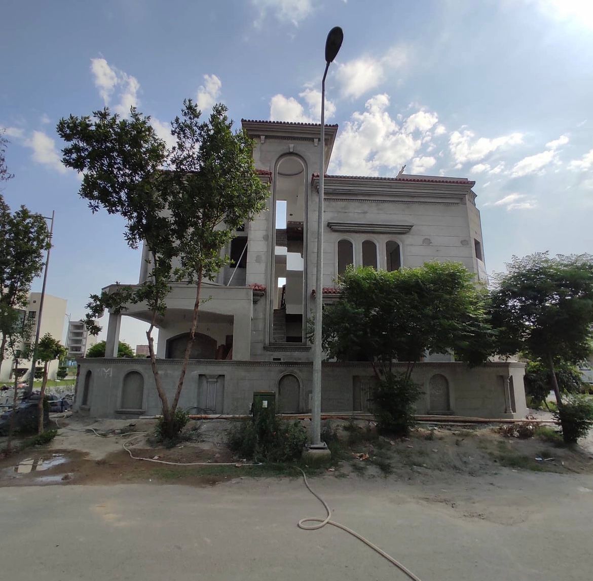 best construction companies in lahore